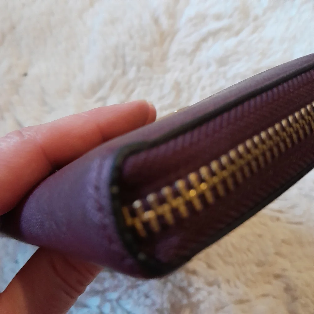 Kate Spade Laurel Way Nada Wallet EUC - Picture 4 of 12